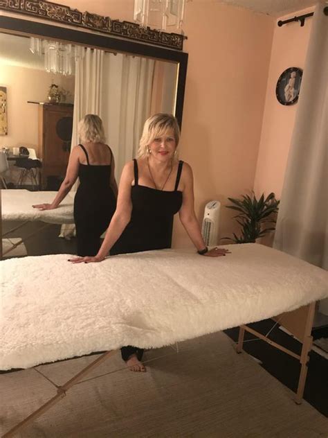 Intimate massage Escort Borgarnes